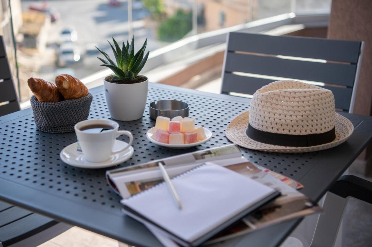 Staymela Apartments - Birkirkara Esterno foto