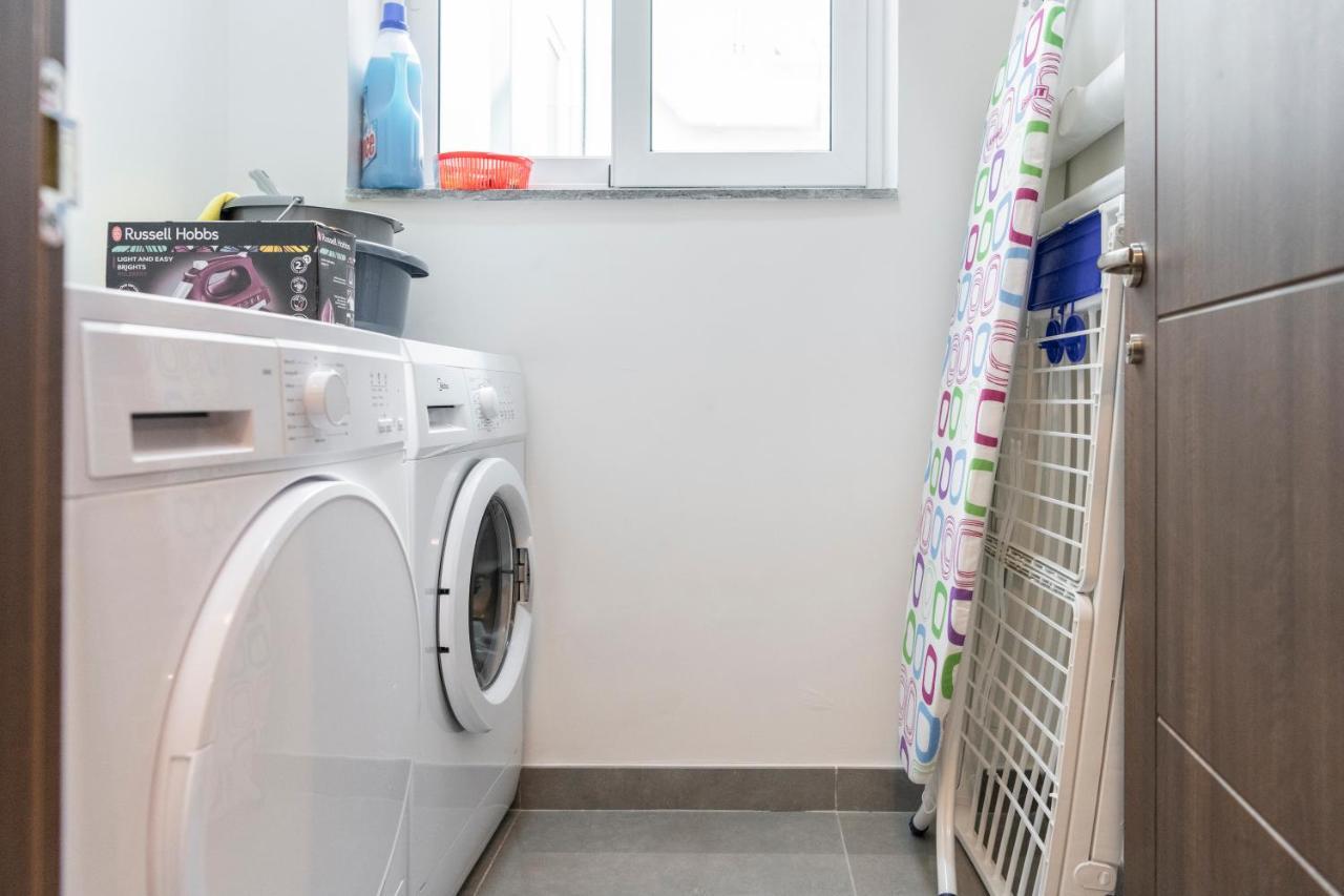 Staymela Apartments - Birkirkara Esterno foto