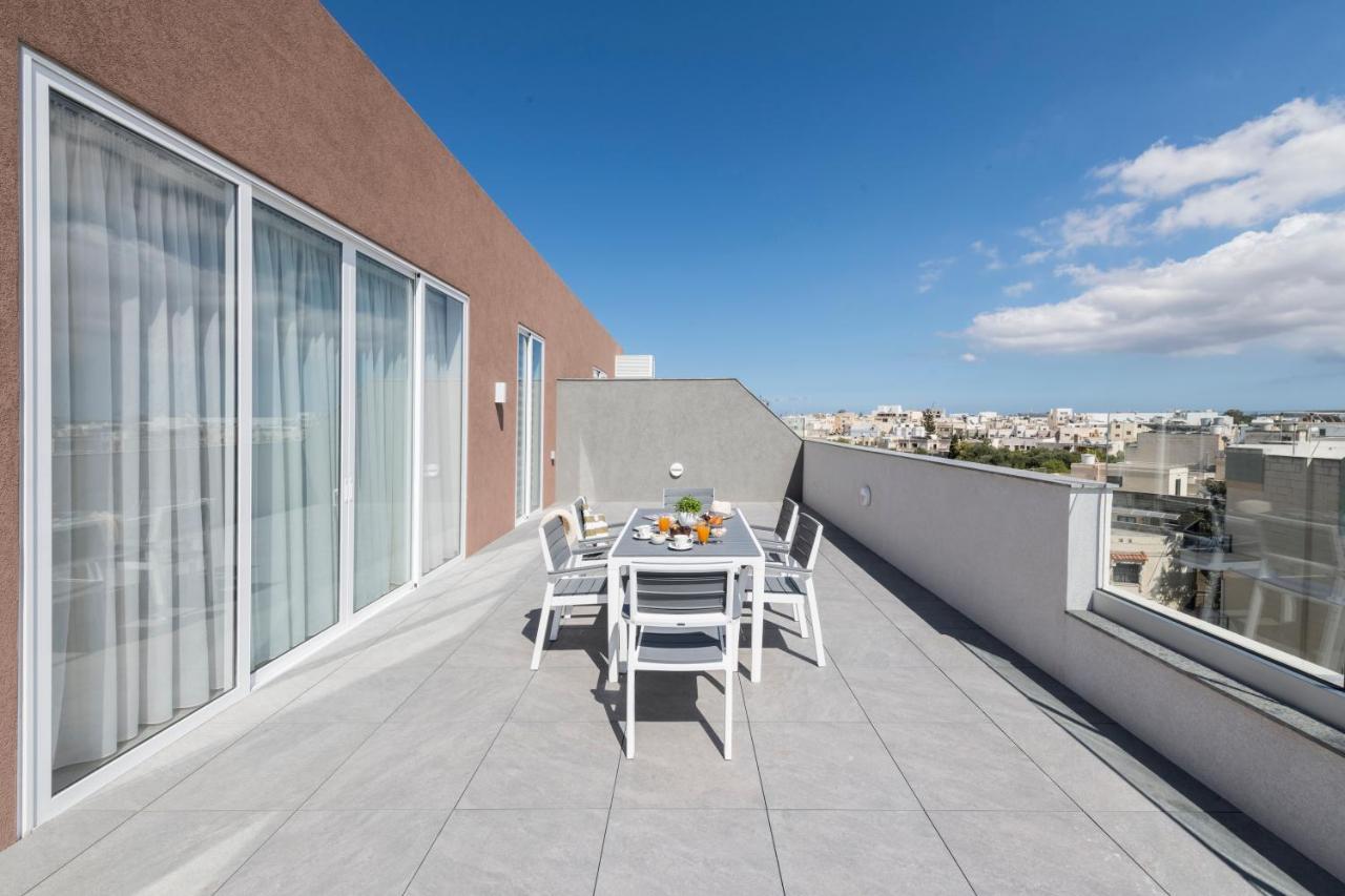 Staymela Apartments - Birkirkara Esterno foto