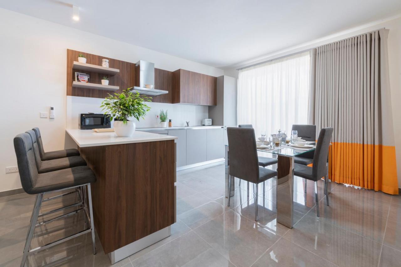 Staymela Apartments - Birkirkara Esterno foto